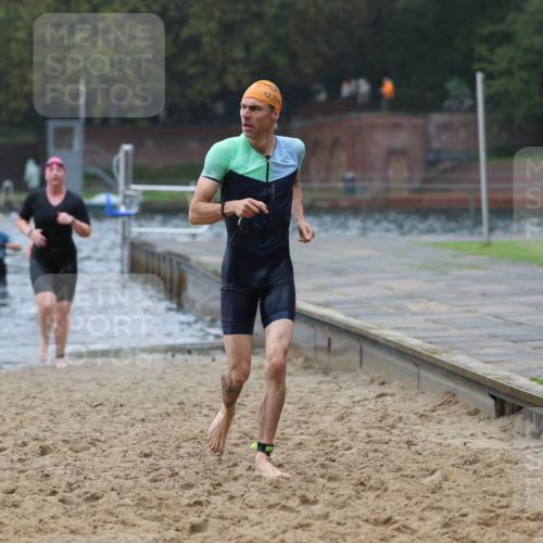 13.09.2026 - Stadtparktriathlon Mo-Foto http://msf.ph/oto/10247111 13.09.2026 12:53:14 Schwimmen 1317, 1329, 1330, 1359, 1363, 1370, 1381, 1411, 1422 meine-sportfotos.de