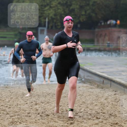 13.09.2026 - Stadtparktriathlon Mo-Foto http://msf.ph/oto/10247128 13.09.2026 12:53:18 Schwimmen 1317, 1329, 1330, 1359, 1363, 1370, 1411, 1422 meine-sportfotos.de