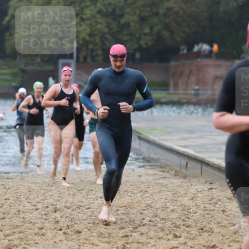 13.09.2026 - Stadtparktriathlon Mo-Foto http://msf.ph/oto/10247131 13.09.2026 12:53:19 Schwimmen 1317, 1329, 1330, 1359, 1363, 1370, 1411, 1422 meine-sportfotos.de