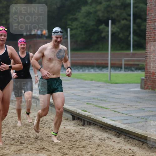 13.09.2026 - Stadtparktriathlon Mo-Foto http://msf.ph/oto/10247144 13.09.2026 12:53:22 Schwimmen 1317, 1329, 1330, 1359, 1363, 1370, 1411 meine-sportfotos.de