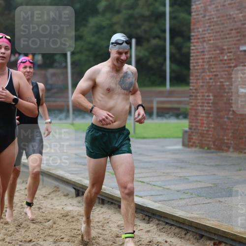 13.09.2026 - Stadtparktriathlon Mo-Foto http://msf.ph/oto/10247148 13.09.2026 12:53:22 Schwimmen 1317, 1329, 1330, 1359, 1363, 1370, 1411 meine-sportfotos.de