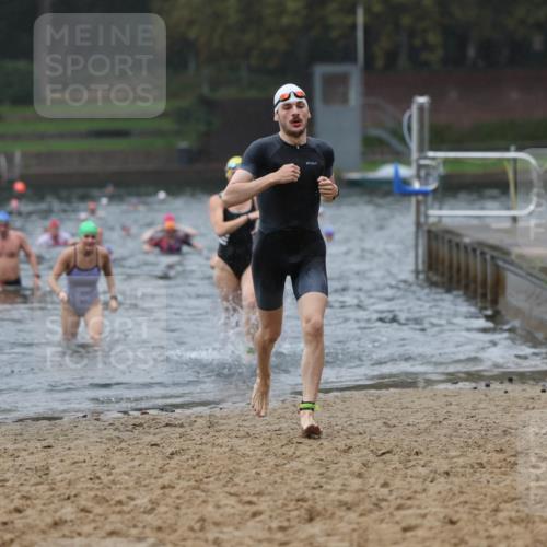 13.09.2026 - Stadtparktriathlon Mo-Foto http://msf.ph/oto/10247229 13.09.2026 12:53:43 Schwimmen 1316, 1351, 1356, 1380, 1408 meine-sportfotos.de