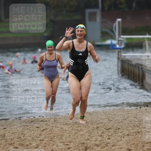 13.09.2026 - Stadtparktriathlon Mo-Foto http://msf.ph/oto/10247246 13.09.2026 12:53:47 Schwimmen 1316, 1349, 1351, 1355, 1380, 1408 meine-sportfotos.de