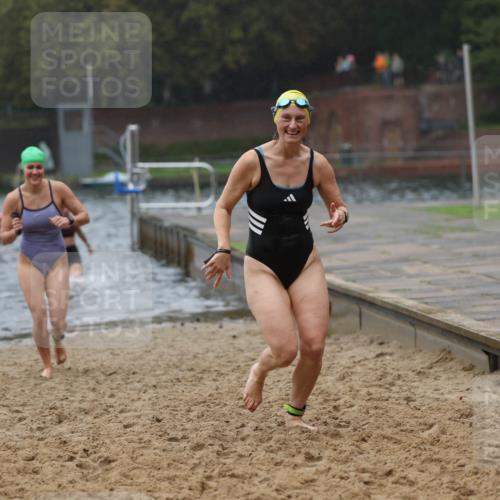 13.09.2026 - Stadtparktriathlon Mo-Foto http://msf.ph/oto/10247261 13.09.2026 12:53:49 Schwimmen 1316, 1349, 1351, 1355, 1380, 1408 meine-sportfotos.de