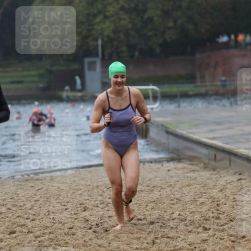 13.09.2026 - Stadtparktriathlon Mo-Foto http://msf.ph/oto/10247270 13.09.2026 12:53:51 Schwimmen 1316, 1349, 1355, 1380, 1408 meine-sportfotos.de
