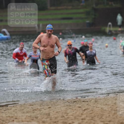 13.09.2026 - Stadtparktriathlon Mo-Foto http://msf.ph/oto/10247289 13.09.2026 12:53:56 Schwimmen 1349, 1355, 1384, 1388, 1408, 1414 meine-sportfotos.de