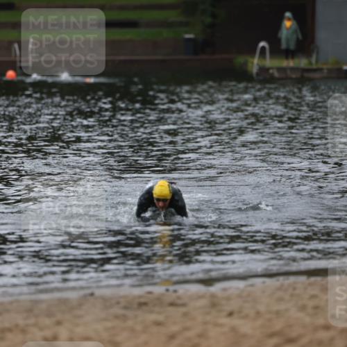 13.09.2026 - Stadtparktriathlon Mo-Foto http://msf.ph/oto/10247580 13.09.2026 13:08:19 Schwimmen 1431 meine-sportfotos.de