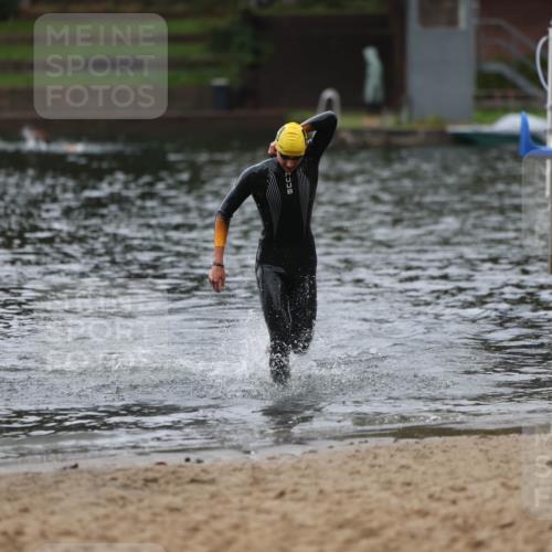 13.09.2026 - Stadtparktriathlon Mo-Foto http://msf.ph/oto/10247593 13.09.2026 13:08:21 Schwimmen 1431 meine-sportfotos.de