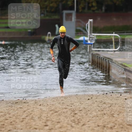 13.09.2026 - Stadtparktriathlon Mo-Foto http://msf.ph/oto/10247601 13.09.2026 13:08:22 Schwimmen 1431 meine-sportfotos.de