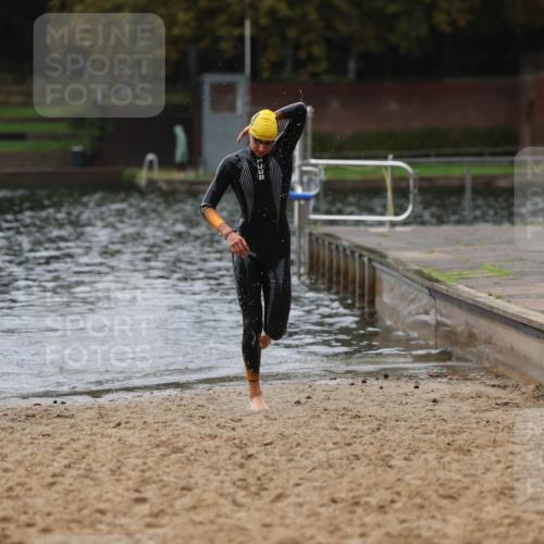 13.09.2026 - Stadtparktriathlon Mo-Foto http://msf.ph/oto/10247605 13.09.2026 13:08:23 Schwimmen 1431 meine-sportfotos.de