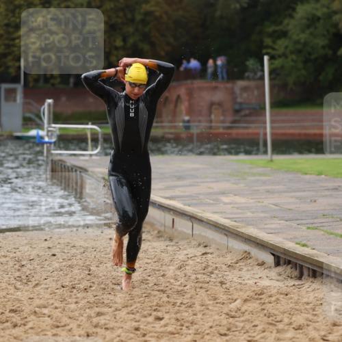 13.09.2026 - Stadtparktriathlon Mo-Foto http://msf.ph/oto/10247615 13.09.2026 13:08:24 Schwimmen 1431 meine-sportfotos.de