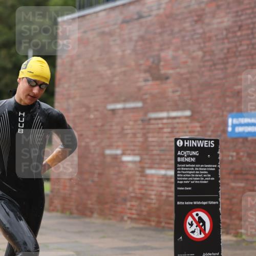 13.09.2026 - Stadtparktriathlon Mo-Foto http://msf.ph/oto/10247624 13.09.2026 13:08:26 Schwimmen 1431 meine-sportfotos.de