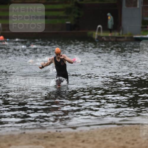 13.09.2026 - Stadtparktriathlon Mo-Foto http://msf.ph/oto/10247659 13.09.2026 13:09:30 Schwimmen 1473 meine-sportfotos.de