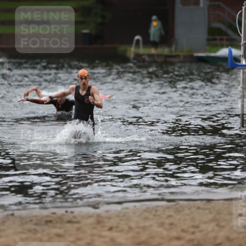 13.09.2026 - Stadtparktriathlon Mo-Foto http://msf.ph/oto/10247665 13.09.2026 13:09:31 Schwimmen 1473 meine-sportfotos.de