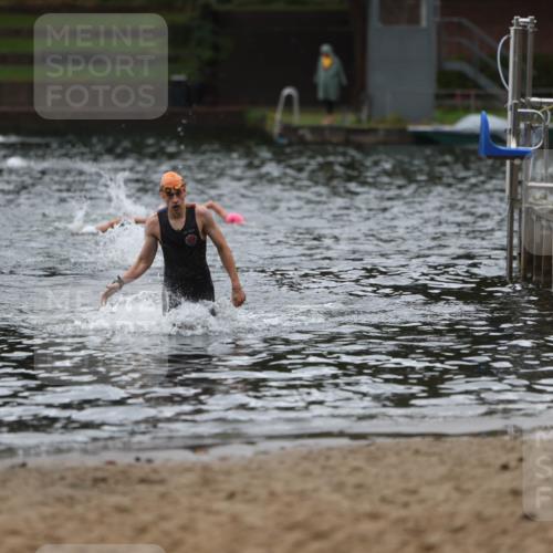13.09.2026 - Stadtparktriathlon Mo-Foto http://msf.ph/oto/10247667 13.09.2026 13:09:32 Schwimmen 1473 meine-sportfotos.de