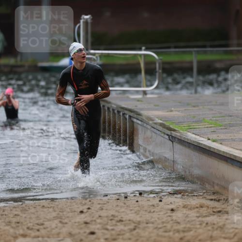 13.09.2026 - Stadtparktriathlon Mo-Foto http://msf.ph/oto/10247722 13.09.2026 13:09:43 Schwimmen 1435, 1437, 1453, 1460, 1461, 1464 meine-sportfotos.de