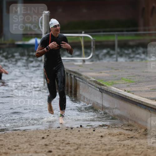 13.09.2026 - Stadtparktriathlon Mo-Foto http://msf.ph/oto/10247724 13.09.2026 13:09:43 Schwimmen 1435, 1437, 1453, 1460, 1461, 1464 meine-sportfotos.de