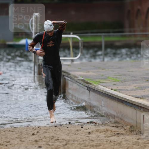 13.09.2026 - Stadtparktriathlon Mo-Foto http://msf.ph/oto/10247726 13.09.2026 13:09:43 Schwimmen 1435, 1437, 1453, 1460, 1461, 1464 meine-sportfotos.de