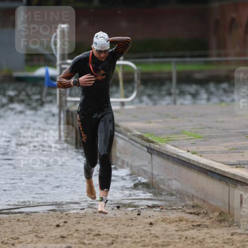 13.09.2026 - Stadtparktriathlon Mo-Foto http://msf.ph/oto/10247728 13.09.2026 13:09:44 Schwimmen 1435, 1437, 1453, 1460, 1461, 1464 meine-sportfotos.de