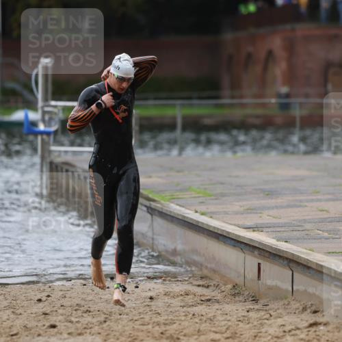 13.09.2026 - Stadtparktriathlon Mo-Foto http://msf.ph/oto/10247732 13.09.2026 13:09:44 Schwimmen 1435, 1437, 1453, 1460, 1461, 1464 meine-sportfotos.de