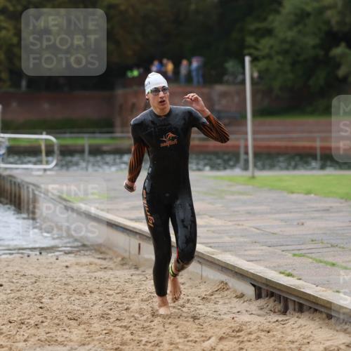 13.09.2026 - Stadtparktriathlon Mo-Foto http://msf.ph/oto/10247743 13.09.2026 13:09:46 Schwimmen 1435, 1437, 1453, 1460, 1461, 1464 meine-sportfotos.de
