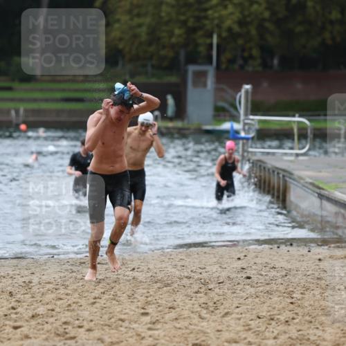 13.09.2026 - Stadtparktriathlon Mo-Foto http://msf.ph/oto/10247771 13.09.2026 13:09:51 Schwimmen 1435, 1437, 1453, 1460, 1461, 1464 meine-sportfotos.de