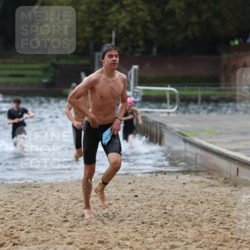 13.09.2026 - Stadtparktriathlon Mo-Foto http://msf.ph/oto/10247775 13.09.2026 13:09:52 Schwimmen 1435, 1437, 1453, 1461, 1464 meine-sportfotos.de