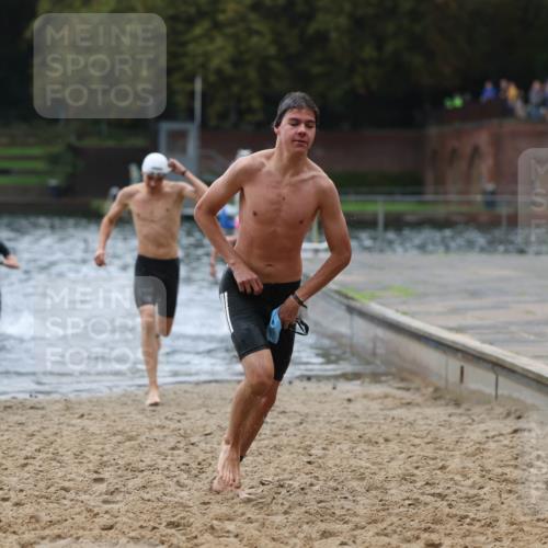 13.09.2026 - Stadtparktriathlon Mo-Foto http://msf.ph/oto/10247777 13.09.2026 13:09:52 Schwimmen 1435, 1437, 1453, 1461, 1464 meine-sportfotos.de