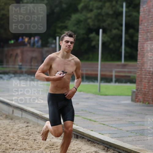13.09.2026 - Stadtparktriathlon Mo-Foto http://msf.ph/oto/10247790 13.09.2026 13:09:55 Schwimmen 1435, 1437, 1453, 1464 meine-sportfotos.de