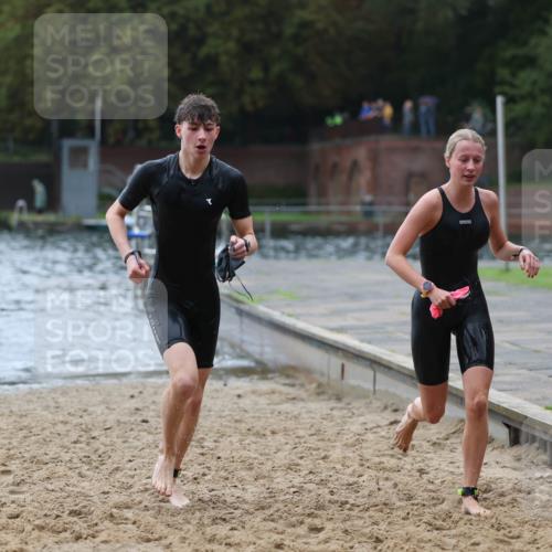 13.09.2026 - Stadtparktriathlon Mo-Foto http://msf.ph/oto/10247806 13.09.2026 13:09:58 Schwimmen 1435, 1437, 1464 meine-sportfotos.de
