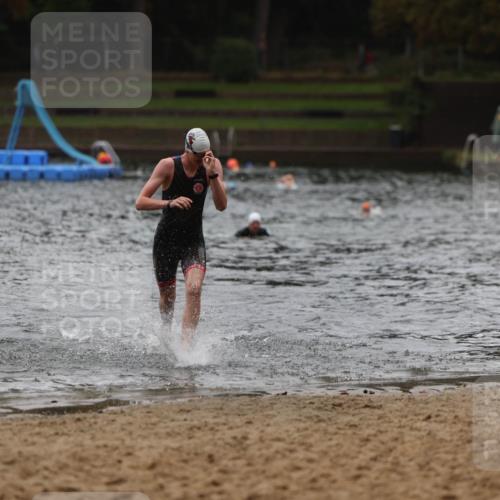 13.09.2026 - Stadtparktriathlon Mo-Foto http://msf.ph/oto/10247838 13.09.2026 13:10:12 Schwimmen 1466 meine-sportfotos.de