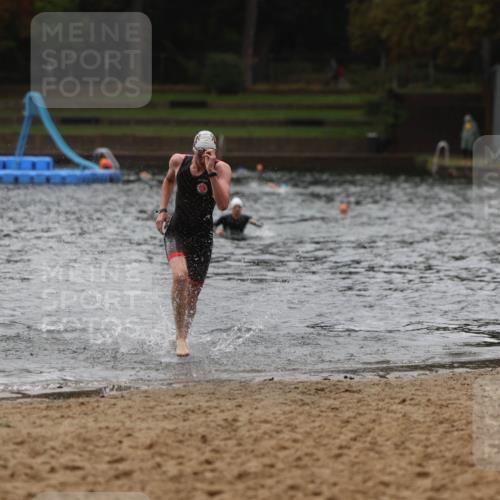 13.09.2026 - Stadtparktriathlon Mo-Foto http://msf.ph/oto/10247840 13.09.2026 13:10:12 Schwimmen 1466 meine-sportfotos.de