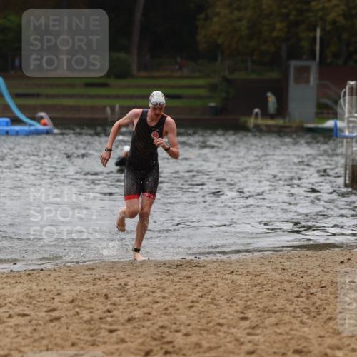 13.09.2026 - Stadtparktriathlon Mo-Foto http://msf.ph/oto/10247843 13.09.2026 13:10:13 Schwimmen 1466 meine-sportfotos.de