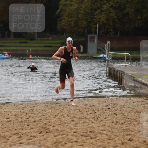 13.09.2026 - Stadtparktriathlon Mo-Foto http://msf.ph/oto/10247846 13.09.2026 13:10:13 Schwimmen 1466 meine-sportfotos.de