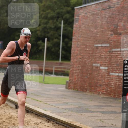 13.09.2026 - Stadtparktriathlon Mo-Foto http://msf.ph/oto/10247858 13.09.2026 13:10:16 Schwimmen 1466 meine-sportfotos.de
