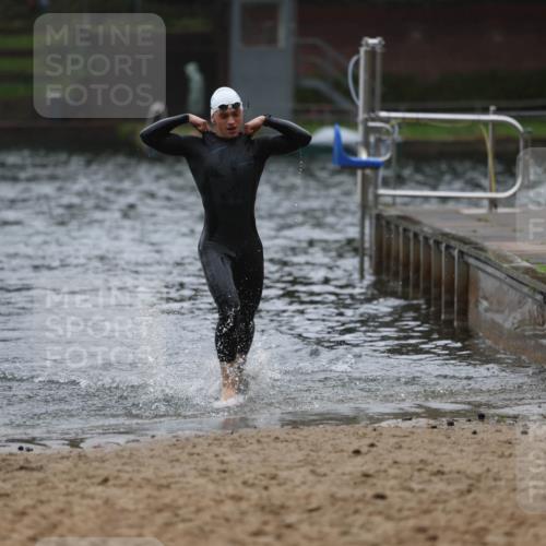 13.09.2026 - Stadtparktriathlon Mo-Foto http://msf.ph/oto/10247881 13.09.2026 13:10:27 Schwimmen 1476 meine-sportfotos.de