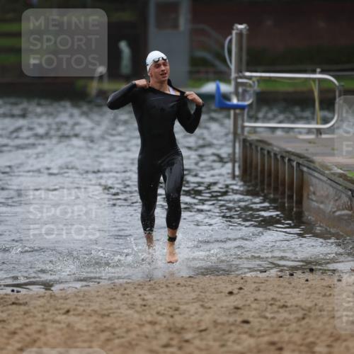13.09.2026 - Stadtparktriathlon Mo-Foto http://msf.ph/oto/10247883 13.09.2026 13:10:27 Schwimmen 1476 meine-sportfotos.de