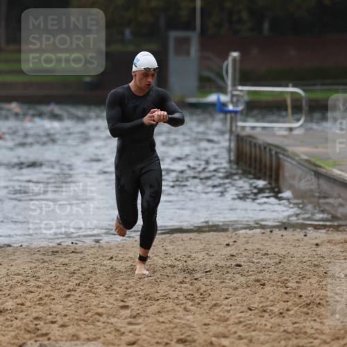 13.09.2026 - Stadtparktriathlon Mo-Foto http://msf.ph/oto/10247894 13.09.2026 13:10:30 Schwimmen 1476 meine-sportfotos.de