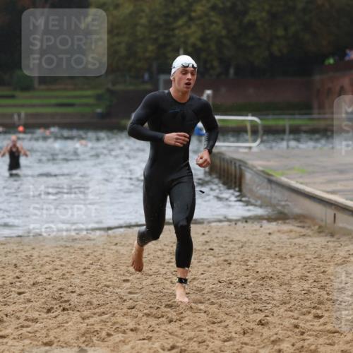 13.09.2026 - Stadtparktriathlon Mo-Foto http://msf.ph/oto/10247899 13.09.2026 13:10:31 Schwimmen 1476 meine-sportfotos.de