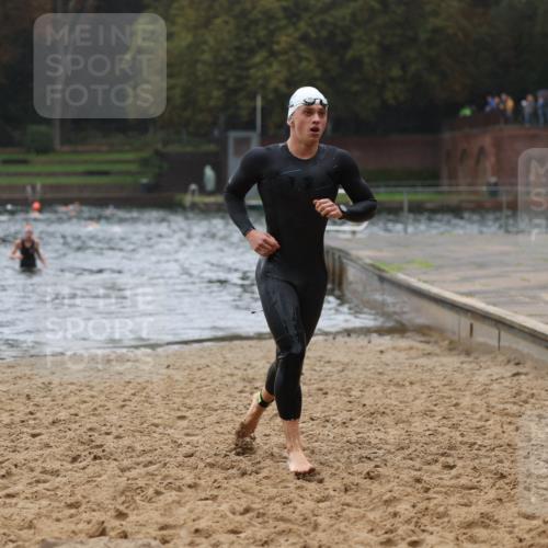 13.09.2026 - Stadtparktriathlon Mo-Foto http://msf.ph/oto/10247901 13.09.2026 13:10:31 Schwimmen 1476 meine-sportfotos.de