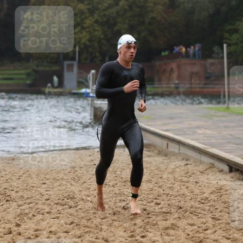 13.09.2026 - Stadtparktriathlon Mo-Foto http://msf.ph/oto/10247902 13.09.2026 13:10:32 Schwimmen 1452, 1476 meine-sportfotos.de