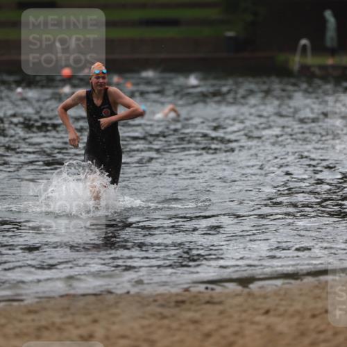 13.09.2026 - Stadtparktriathlon Mo-Foto http://msf.ph/oto/10247916 13.09.2026 13:10:39 Schwimmen 1452 meine-sportfotos.de
