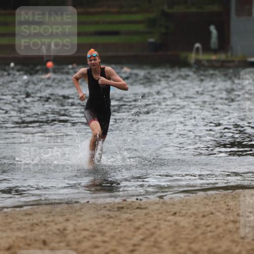 13.09.2026 - Stadtparktriathlon Mo-Foto http://msf.ph/oto/10247926 13.09.2026 13:10:40 Schwimmen 1452 meine-sportfotos.de