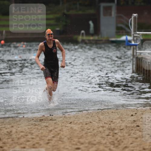 13.09.2026 - Stadtparktriathlon Mo-Foto http://msf.ph/oto/10247932 13.09.2026 13:10:41 Schwimmen 1452 meine-sportfotos.de