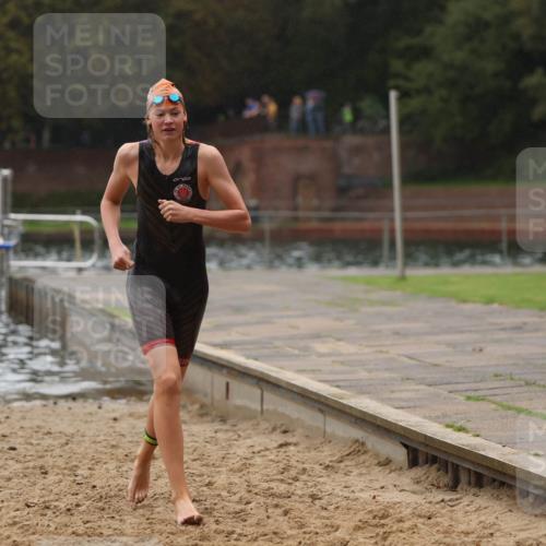 13.09.2026 - Stadtparktriathlon Mo-Foto http://msf.ph/oto/10247951 13.09.2026 13:10:45 Schwimmen 1452 meine-sportfotos.de
