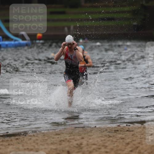 13.09.2026 - Stadtparktriathlon Mo-Foto http://msf.ph/oto/10247978 13.09.2026 13:11:08 Schwimmen 1446, 1447, 1457 meine-sportfotos.de