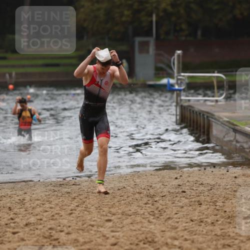 13.09.2026 - Stadtparktriathlon Mo-Foto http://msf.ph/oto/10247990 13.09.2026 13:11:11 Schwimmen 1446, 1447, 1457 meine-sportfotos.de