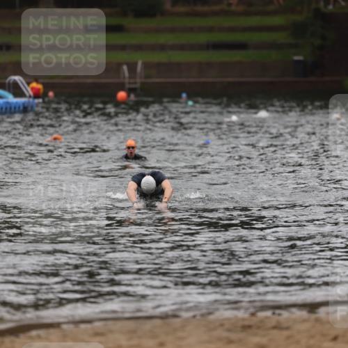13.09.2026 - Stadtparktriathlon Mo-Foto http://msf.ph/oto/10248042 13.09.2026 13:11:31 Schwimmen 1475 meine-sportfotos.de