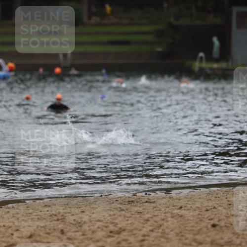 13.09.2026 - Stadtparktriathlon Mo-Foto http://msf.ph/oto/10248050 13.09.2026 13:11:34 Schwimmen 1475 meine-sportfotos.de