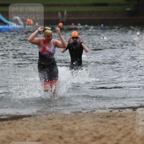 13.09.2026 - Stadtparktriathlon Mo-Foto http://msf.ph/oto/10248087 13.09.2026 13:11:47 Schwimmen 1433, 1477 meine-sportfotos.de